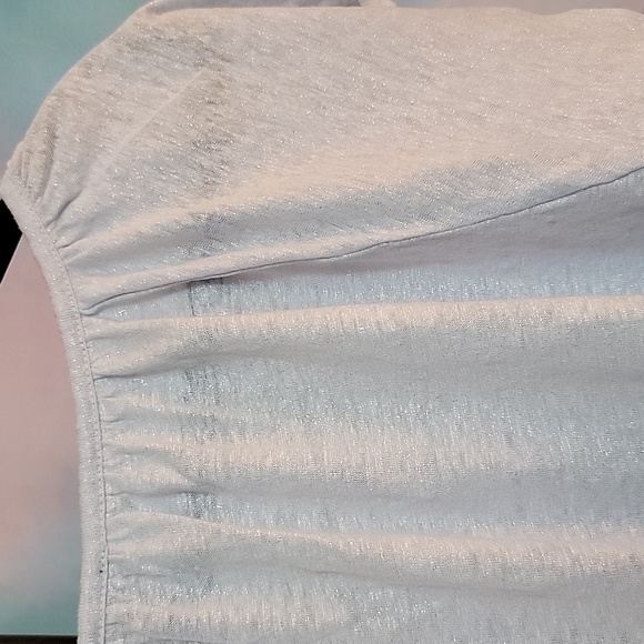 LOVELY BLOUSE - Picture 3 of 4